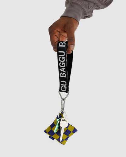 Baggu Quality - Logo Keychain Black & White