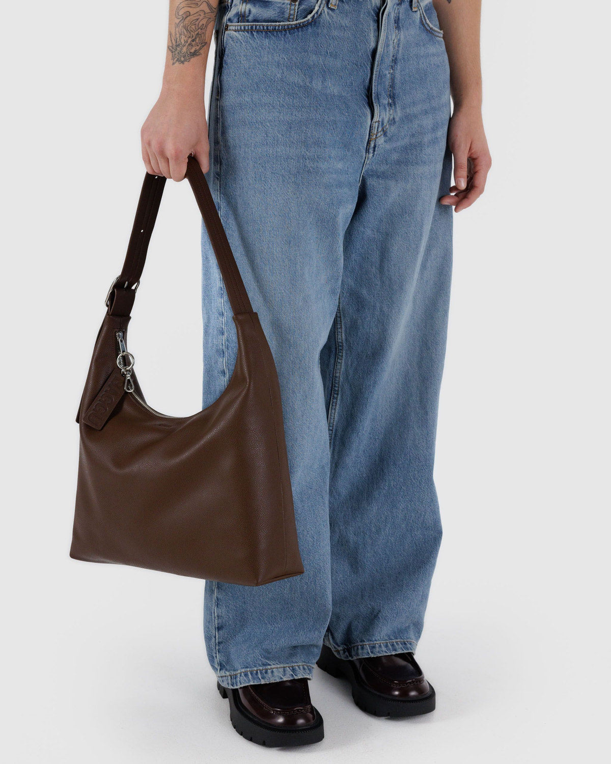 Baggu Customer Favorite - Recycled Leather Shoulder Bag Brown