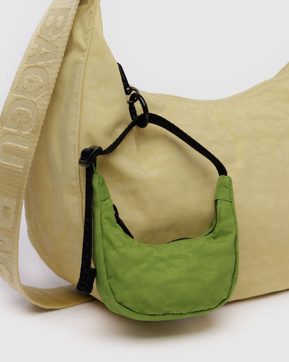 Baggu Quality - Crescent Bag Charm Green Juice