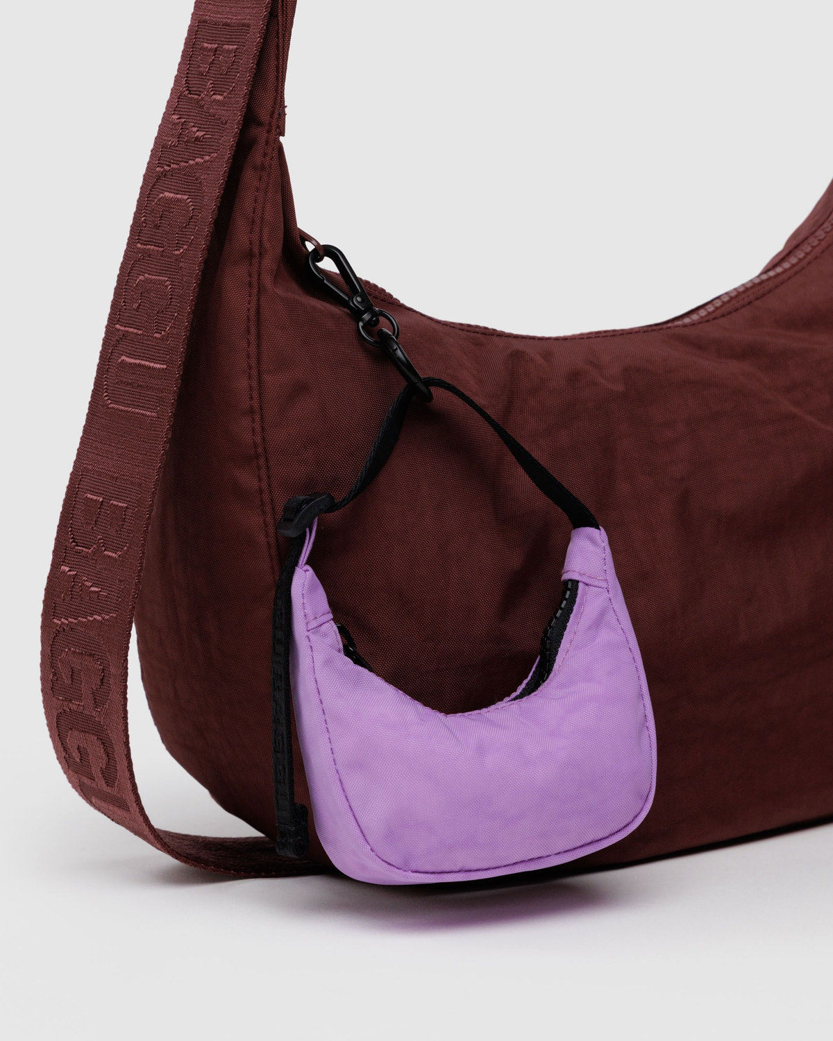 Baggu Exclusive - Crescent Bag Charm Rose