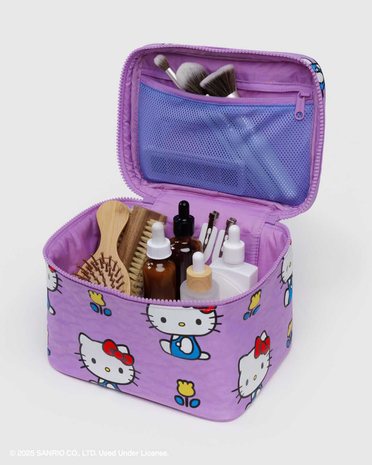 Baggu Everyday - Large Cosmetic Case Hello Kitty Pink
