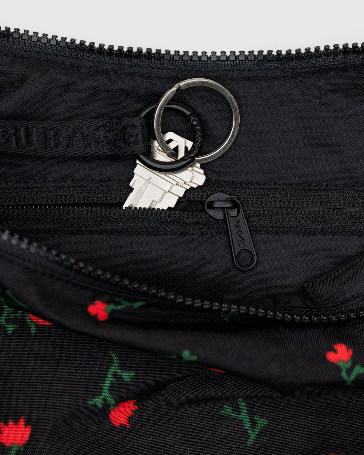 Baggu Recommended - Medium Nylon Crescent Bag Painted Wildflower