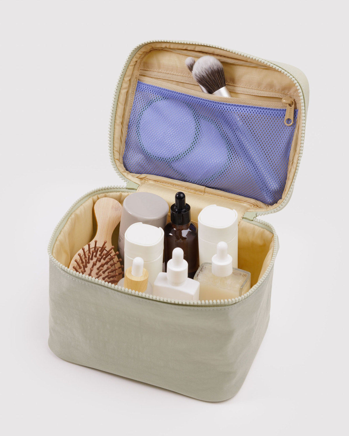 Baggu Deals - Large Cosmetic Case Celadon