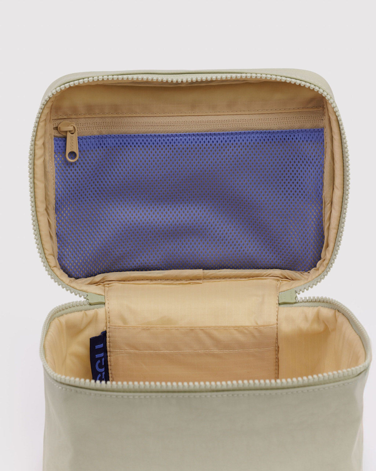 Baggu Deals - Large Cosmetic Case Celadon