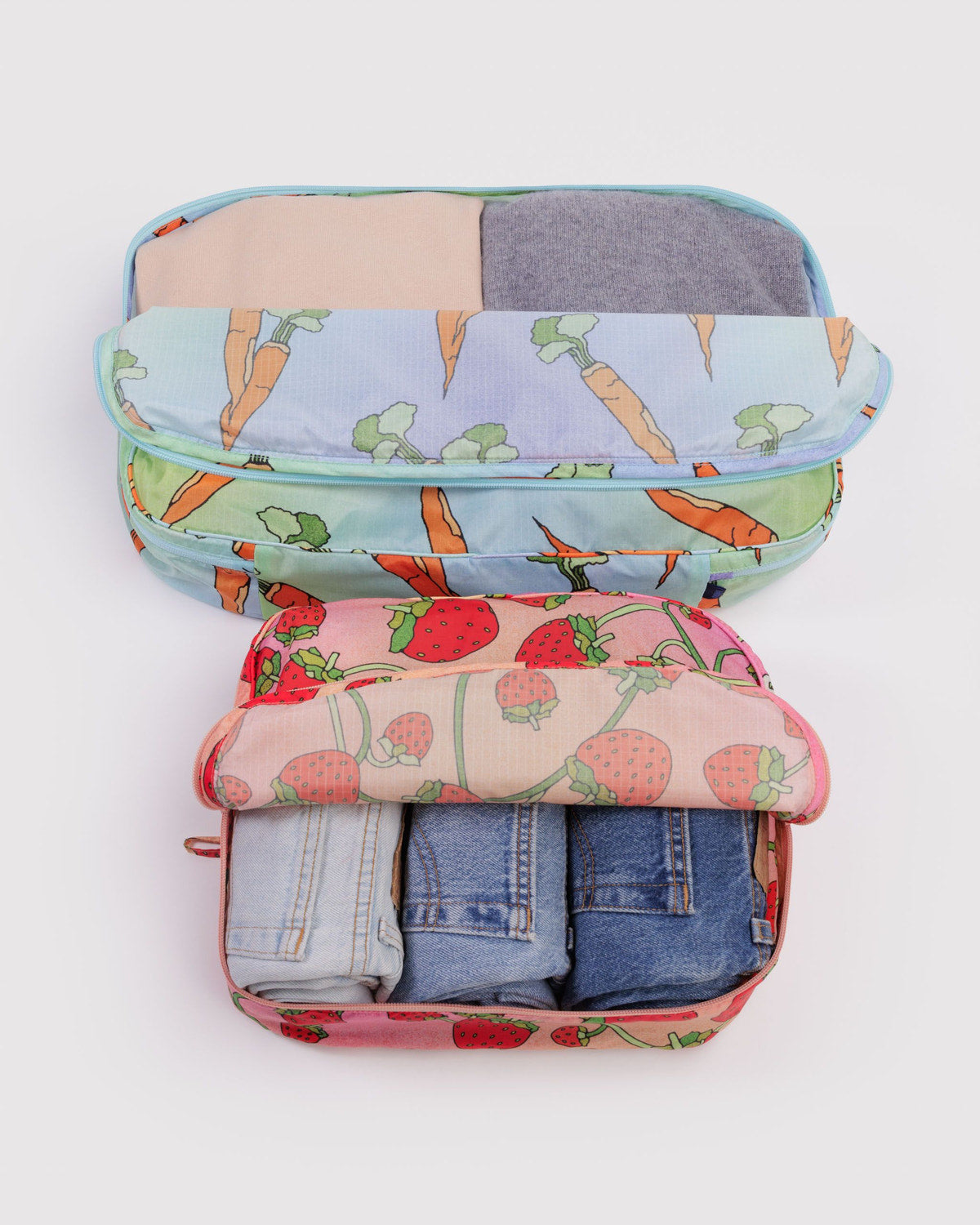 Baggu Deals - Large Packing Cube Set Carrots & Berries