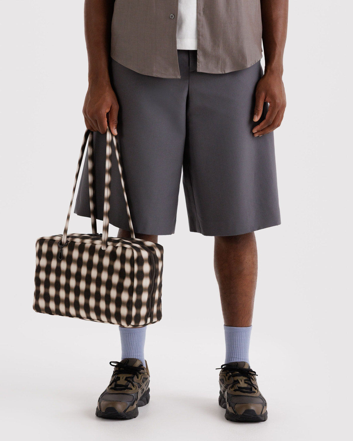 Baggu Deals - Medium Nylon Bowler Bag Blurred Gingham Brown