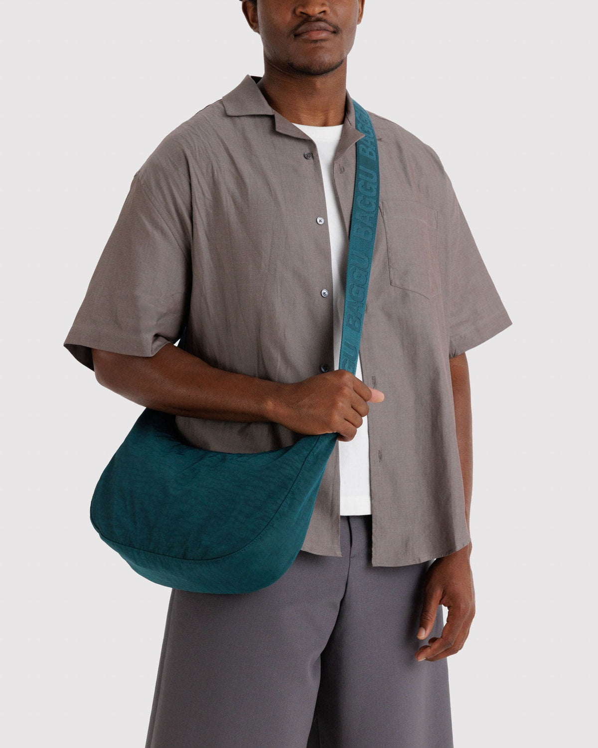 Baggu Value - Medium Nylon Crescent Bag Deep Sea