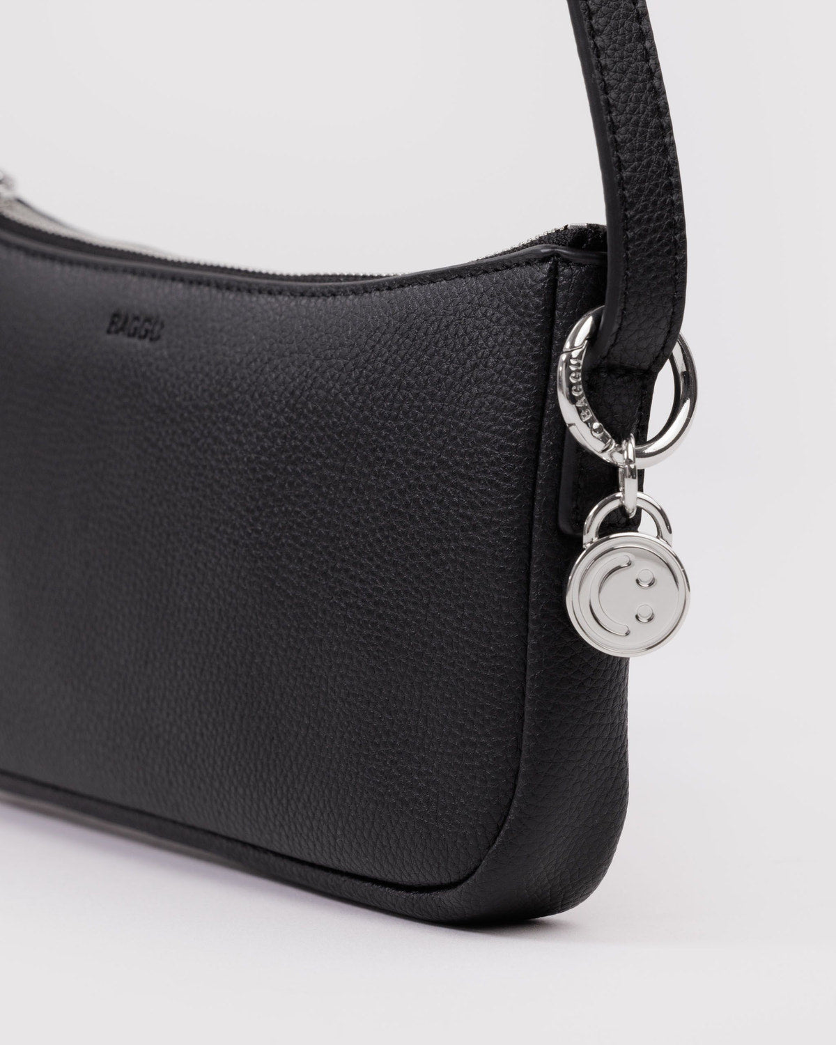 Baggu Signature - Recycled Leather Pochette Black