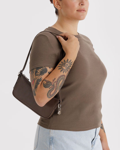Baggu Exclusive - Recycled Leather Pochette Brown