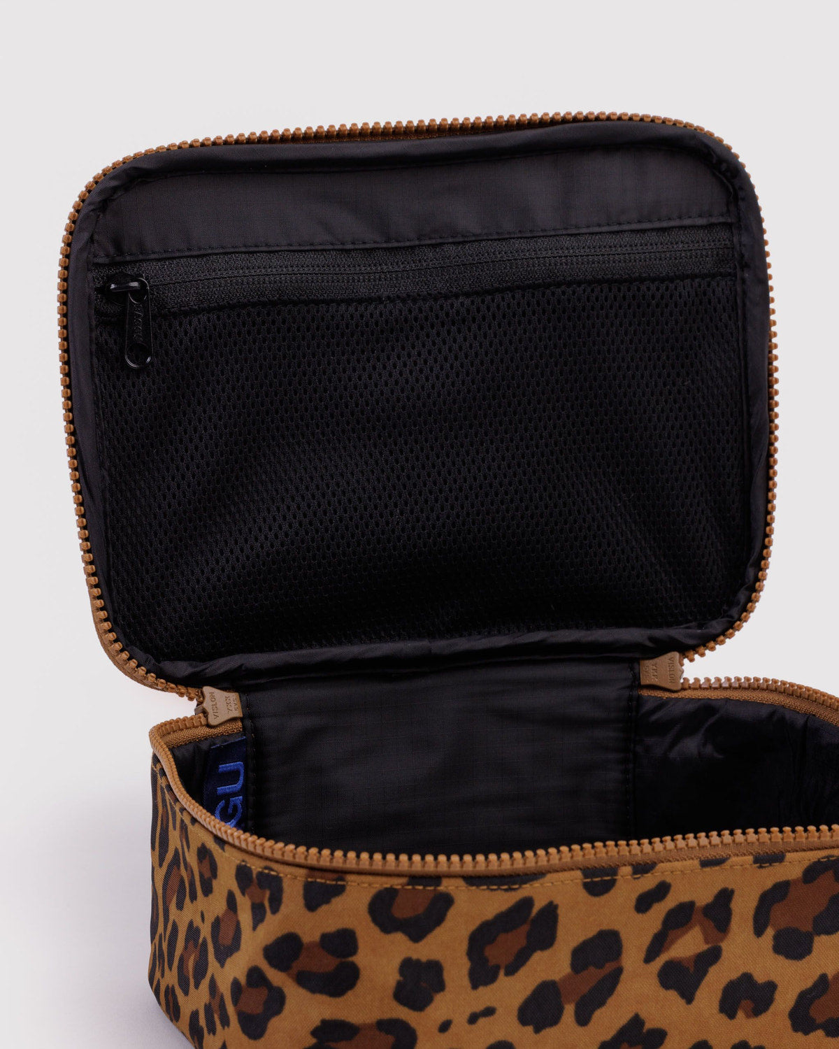 Baggu Featured - Small Cosmetic Case Leopard