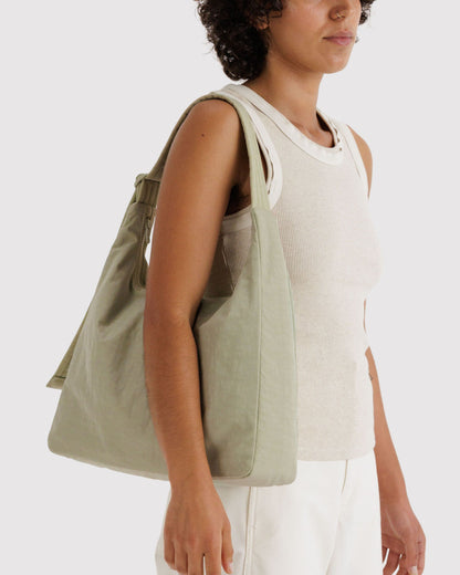 Baggu Recommended - Nylon Shoulder Bag Celadon