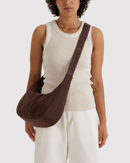 Baggu Popular - Medium Nylon Crescent Bag Coffee