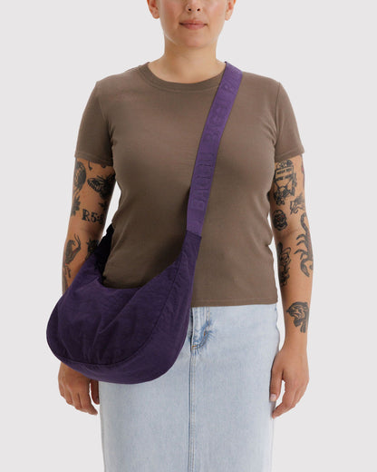 Baggu Classic - Medium Nylon Crescent Bag Fig