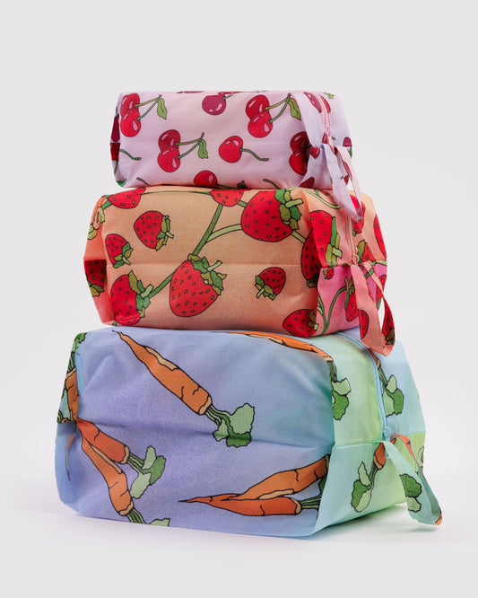 Baggu Latest - 3D Zip Set Carrots & Berries
