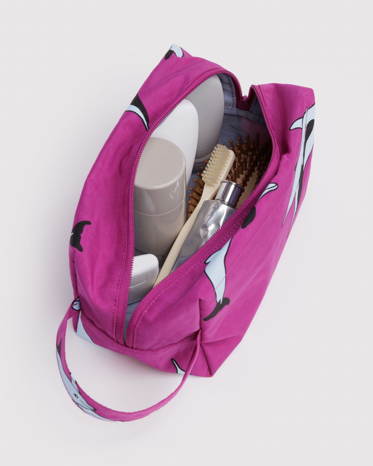 Baggu Quality - Dopp Kit Dolphins